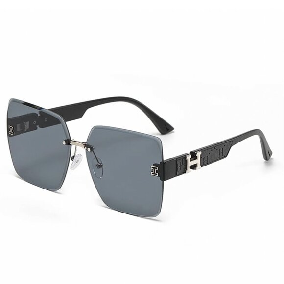 Black wide rim sunglasses - Picture 9 of 11